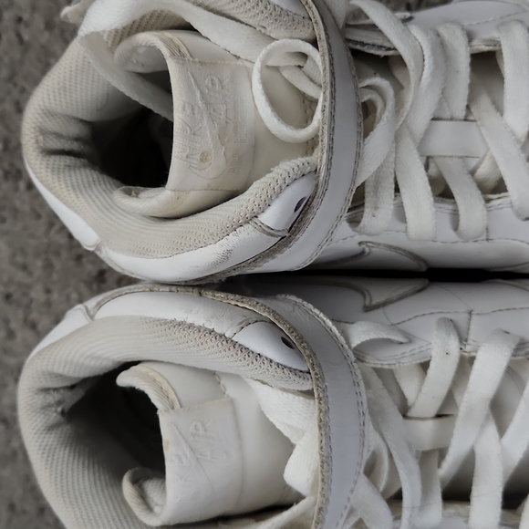 NIKE MEN'S AIR FORCE 1 MID WHITE '07 - Picture 9 of 11